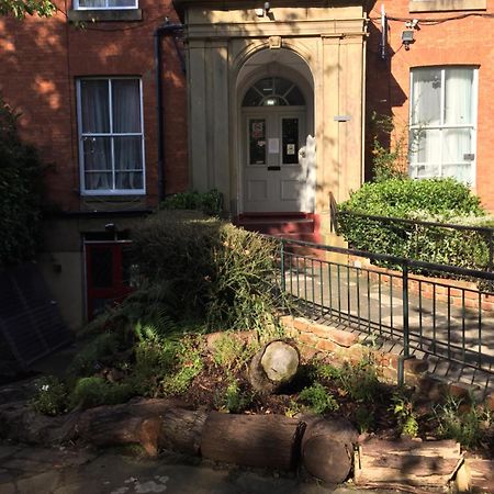 Queens Guesthouse Manchester Dış mekan fotoğraf