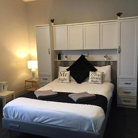 Queens Guesthouse Manchester Dış mekan fotoğraf