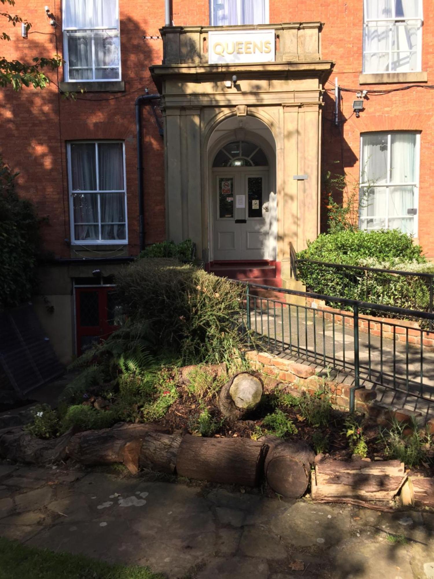 Queens Guesthouse Manchester Dış mekan fotoğraf