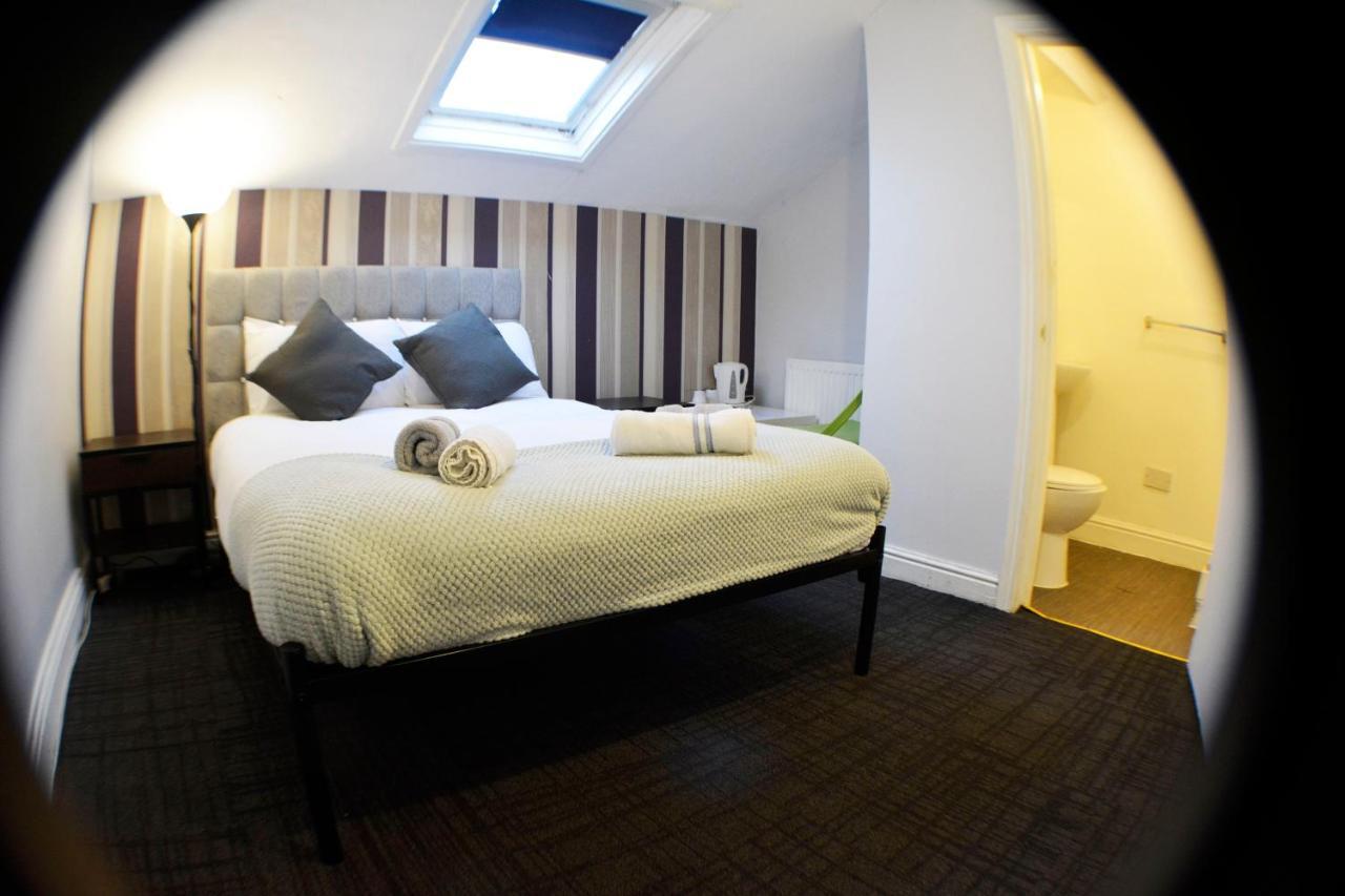 Queens Guesthouse Manchester Dış mekan fotoğraf